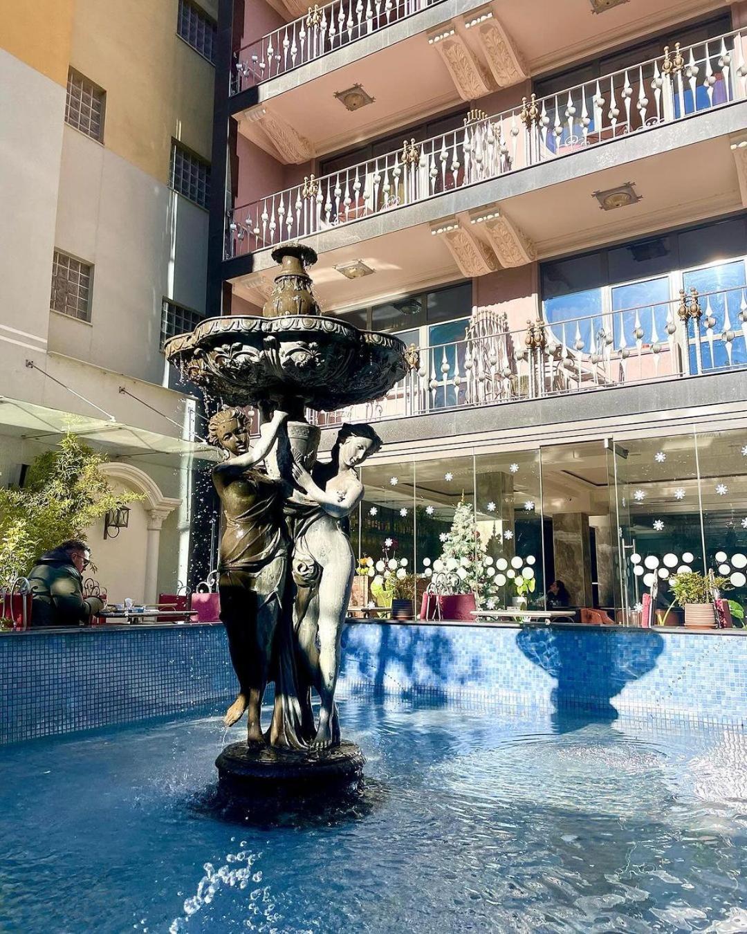 Hotel Elysee Tiranë Eksteriør bilde